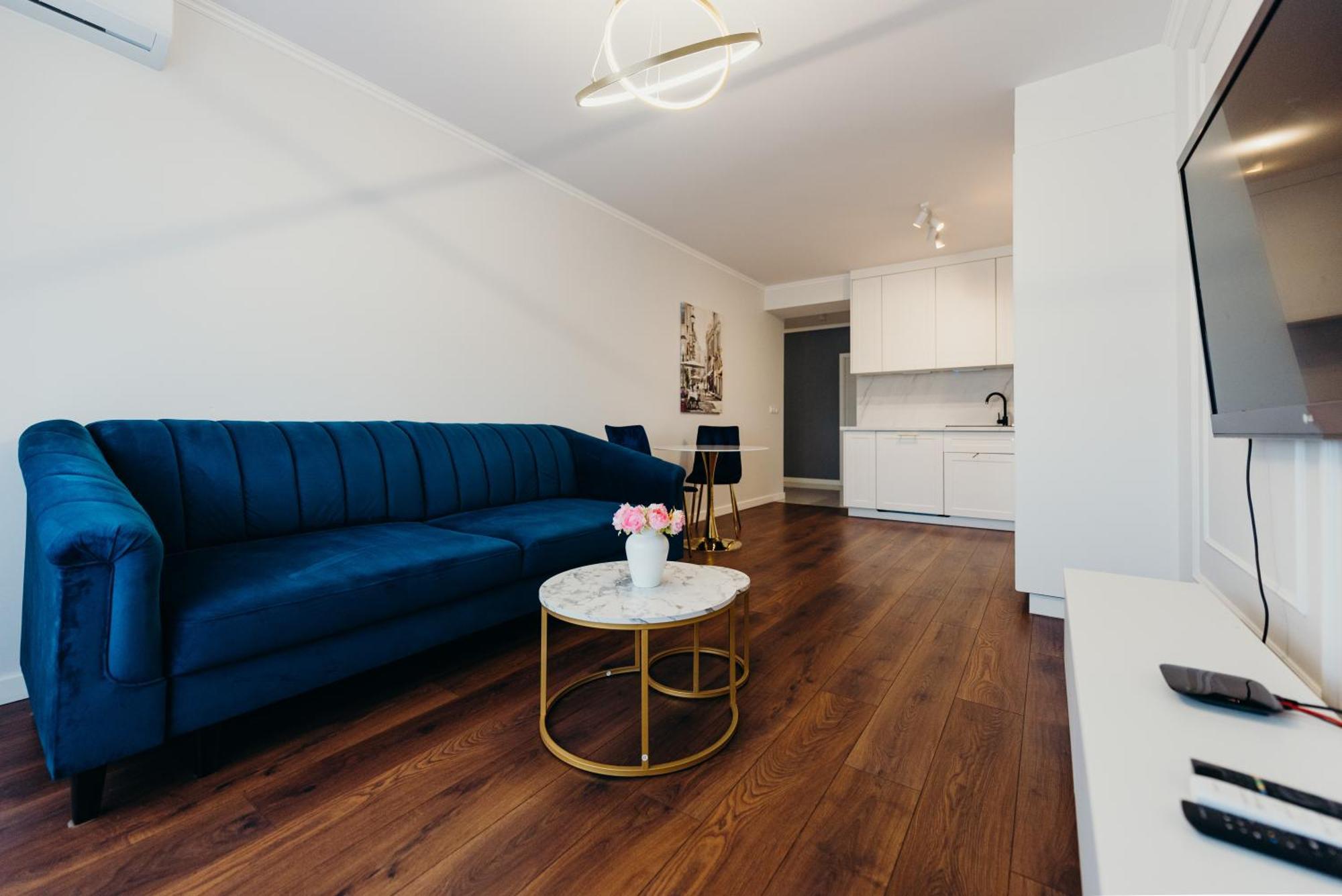 3 Bedrooms Premium Bella Blue For 8 Guests With Ac And Free Out Side Parking Rzeszów Buitenkant foto