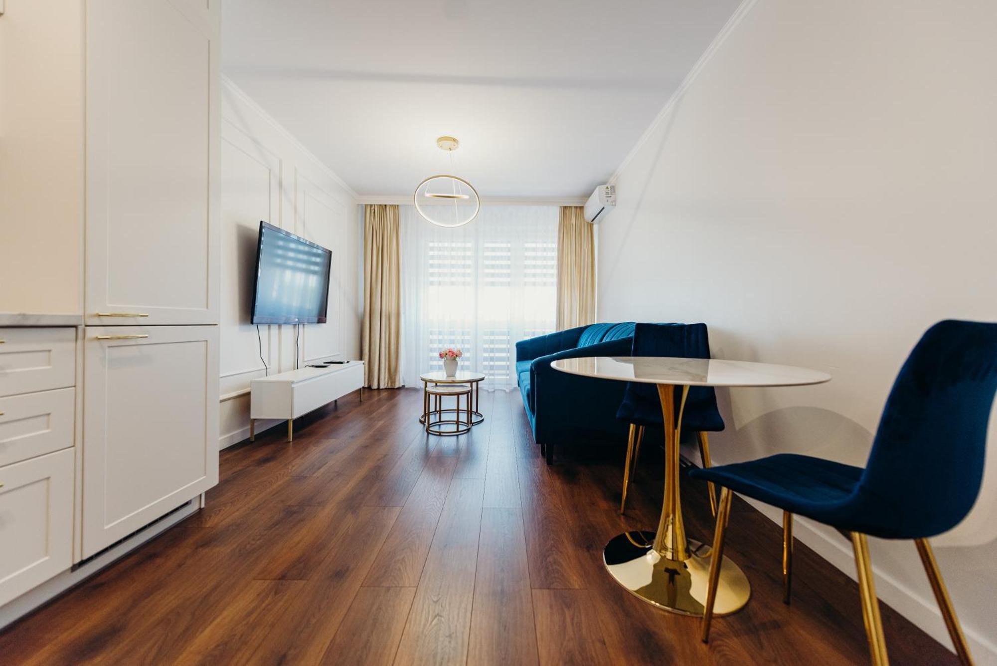 3 Bedrooms Premium Bella Blue For 8 Guests With Ac And Free Out Side Parking Rzeszów Buitenkant foto
